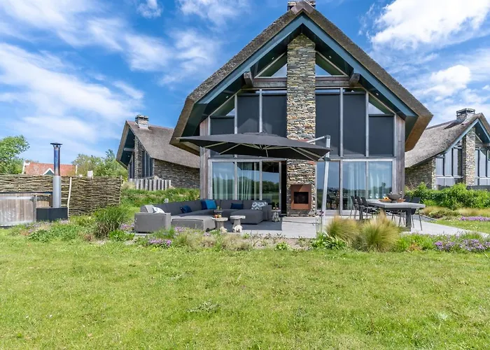 Buytenplaats 191 Villa